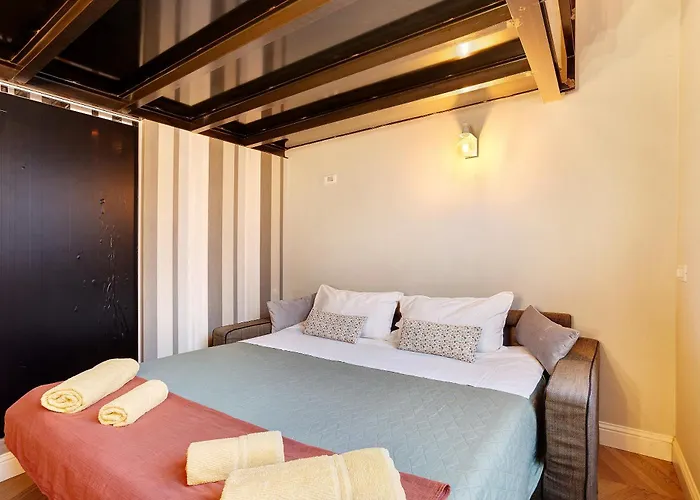 Apartment Dezza Loft Mailand